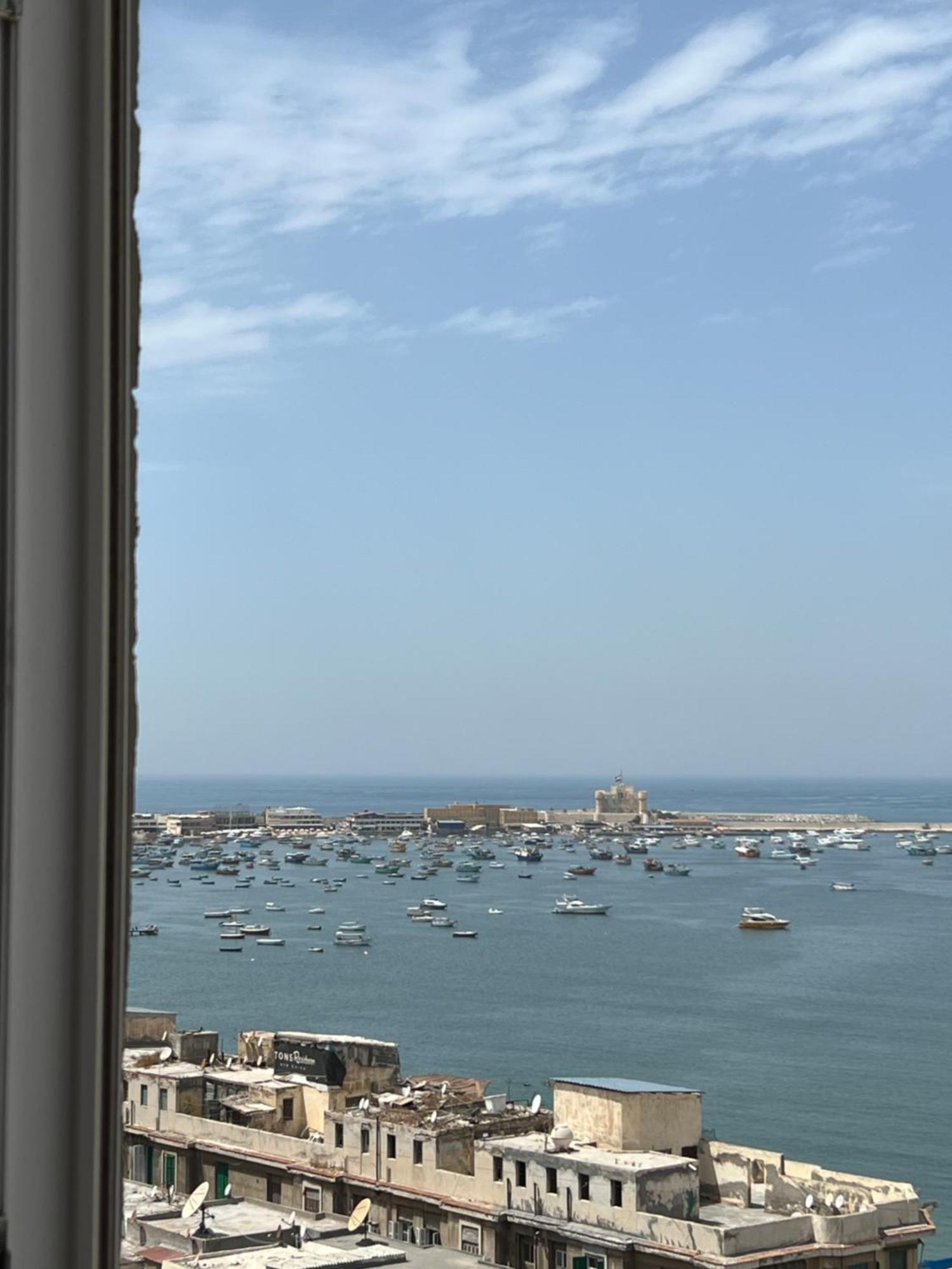 Downtown Sea View Suites Alexandria Exterior foto