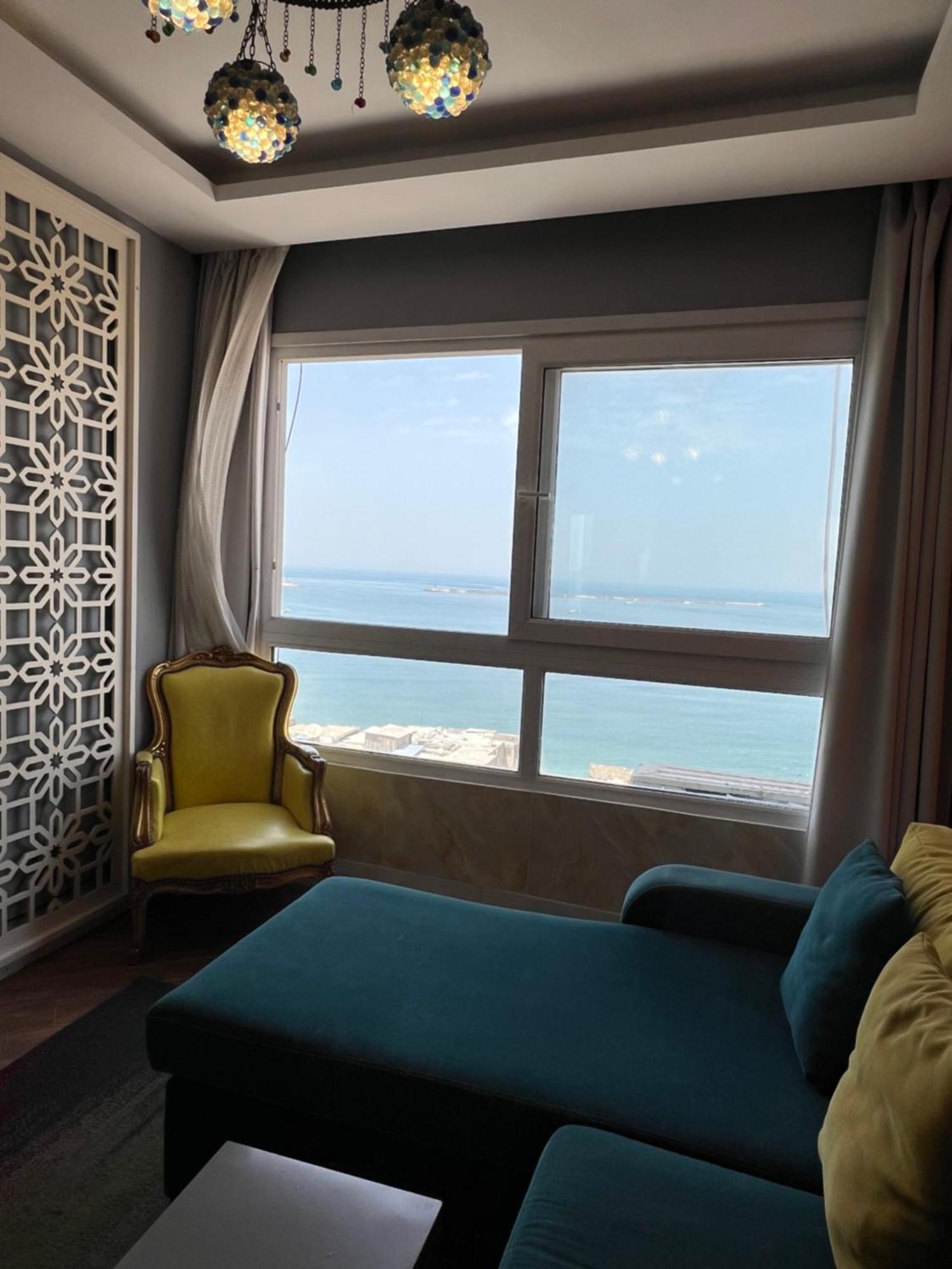 Downtown Sea View Suites Alexandria Exterior foto